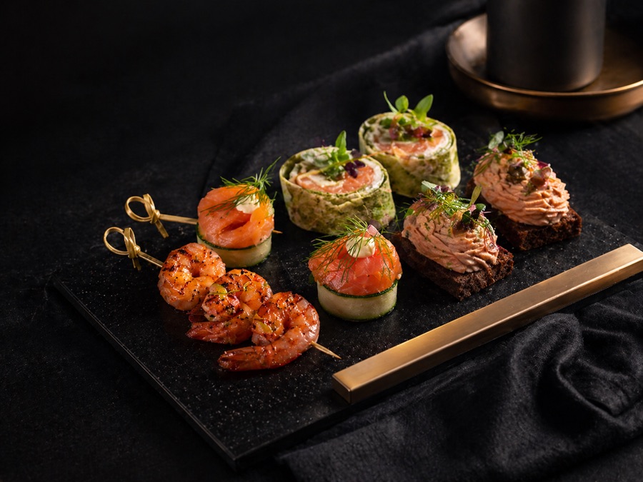 Canapés gemischt
